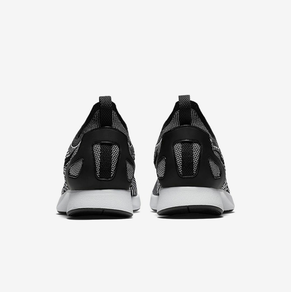 Nike Air Zoom Mariah Flyknit Racer - Picture 6 of 6